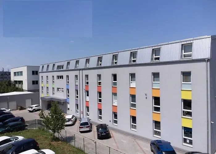 Orange Business Centar Apartments